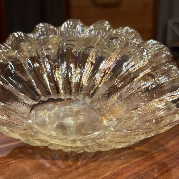 Vintage Bath & Body Works Iridescent Clam Shell Votive Candle / Napkin Holder - Picture 5 of 12